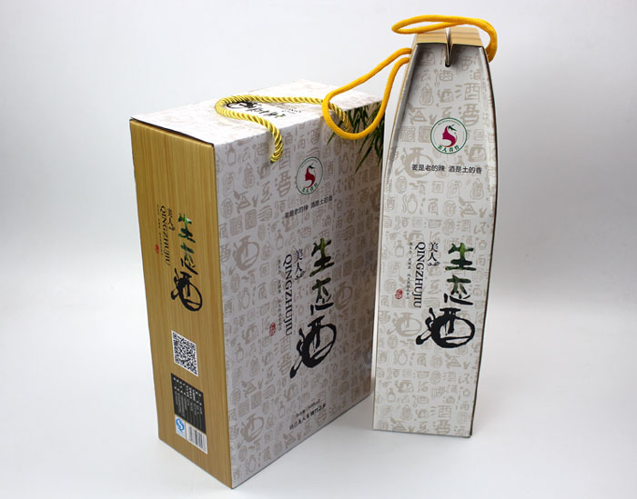 個(gè)性禮盒包裝讓“竹筒酒”身價(jià)倍增，長(zhǎng)沙包裝印刷廠再為桃江特產(chǎn)定制包裝